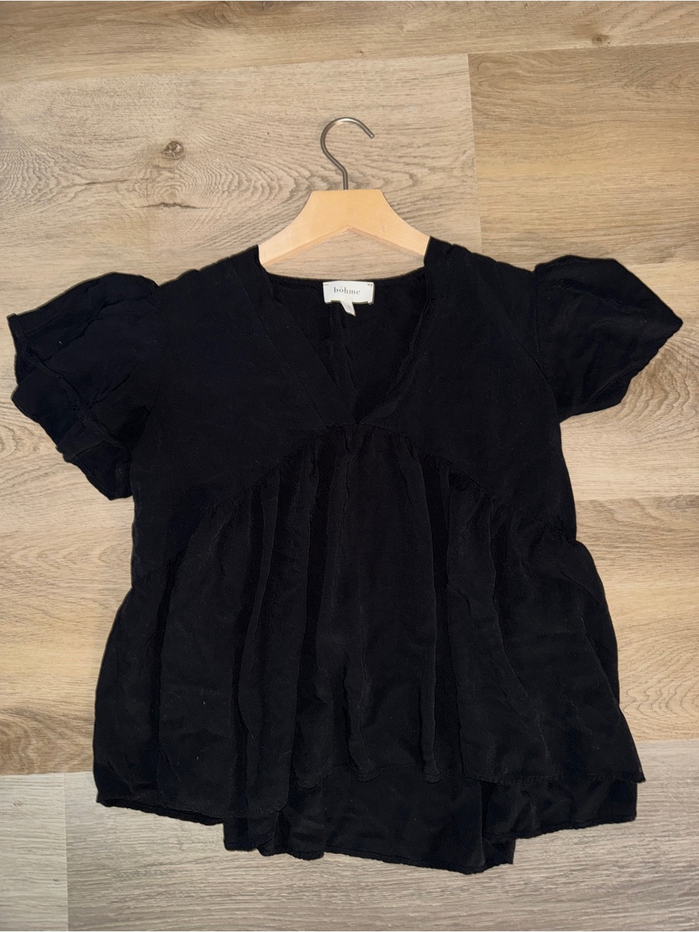 bohme Black V-Neck flowy blouse